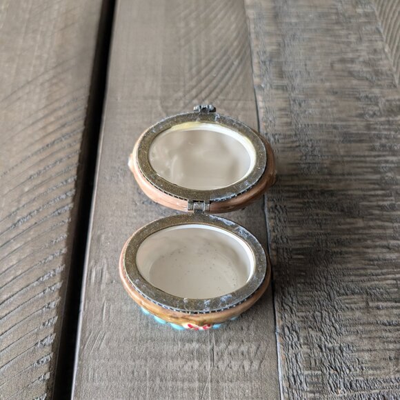 Vintage Noah's Ark Porcelain Hinged Box PHB Trinket - Picture 2 of 3